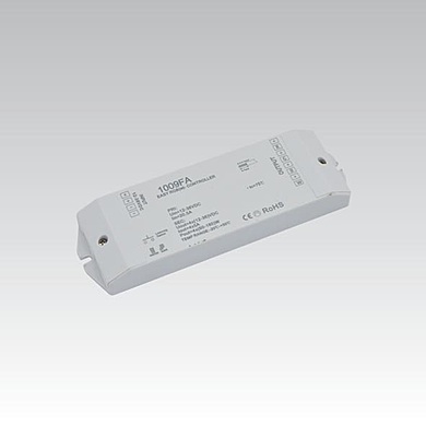 RF přijímač 12-36V 4x5A 4x(60-180 W) CV RGB(W) (EASYLIGHTING - IOS/AN a RF kompatibilní)